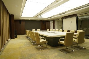 浙(zhè)江杭機(ji)磨床智(zhi)能制造(zao)基地辦(bàn)公環境(jing)