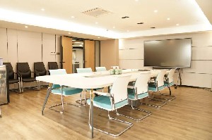 杭機股(gu)份總部(bù)辦公環(huan)境