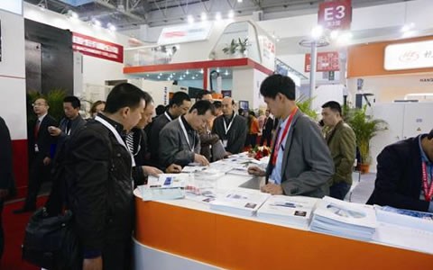 杭機股份精彩(cǎi)亮相CIMT