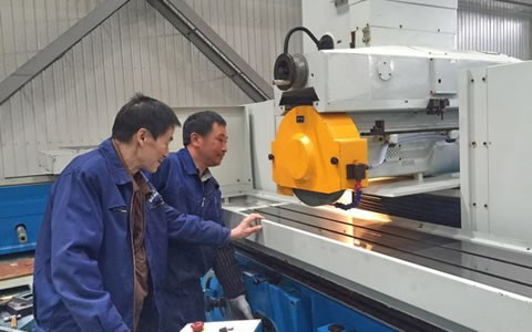 杭機股(gǔ)份首季(ji)出口機(ji)床實現(xian)開門紅(hong)