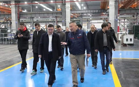 金華(hua)市副市長張(zhāng)新宇一行莅(li)臨杭機調研(yan)考察