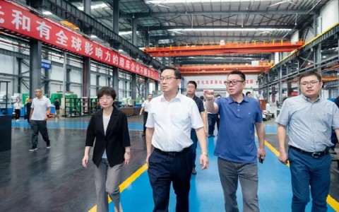 金(jīn)華市委(wei)書記朱(zhū)重烈調(diào)研杭機(jī)股份